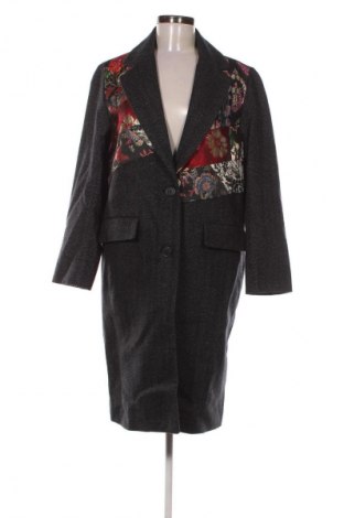 Dámský kabát  Desigual, Velikost S, Barva Vícebarevné, Cena  3 999,00 Kč