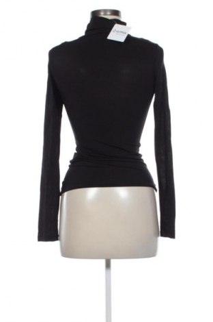 Dámský rolák Gina Tricot, Velikost XS, Barva Černá, Cena  279,00 Kč