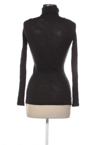 Дамско полo Gold Case, Размер M, Цвят Черен, Цена 4,60 €