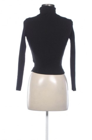 Dámský rolák Sinsay, Velikost S, Barva Černá, Cena  289,00 Kč