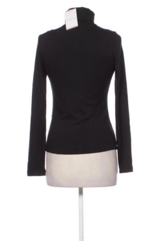 Dámský rolák Tommy Hilfiger, Velikost M, Barva Černá, Cena  1 879,00 Kč