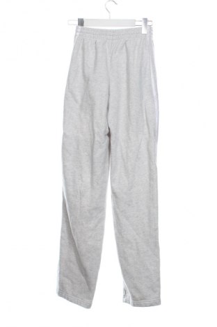 Dámské tepláky Adidas Originals, Velikost XXS, Barva Šedá, Cena  599,00 Kč