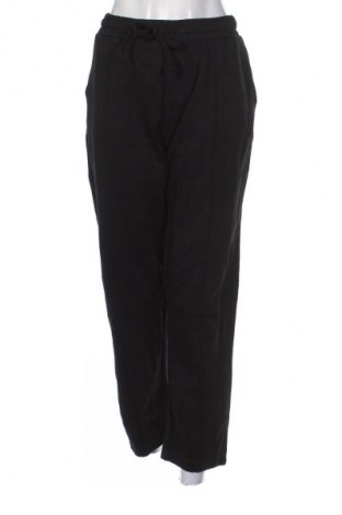 Dámské tepláky Bershka, Velikost L, Barva Černá, Cena  669,00 Kč