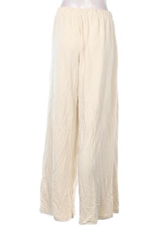 Дамско спортно долнище Celestino, Размер L, Цвят Бежов, Цена 8,18 €