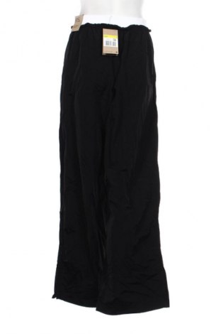 Dámské tepláky Nike, Velikost S, Barva Černá, Cena  1 379,00 Kč