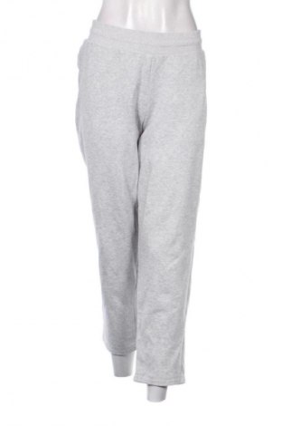 Γυναικείο αθλητικό παντελόνι PUMA, Μέγεθος L, Χρώμα Γκρί, Τιμή 33,45 €
