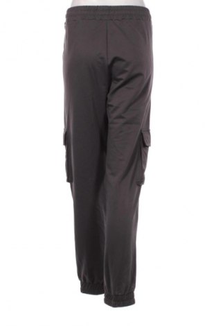 Pantaloni trening de femei Unbranded, Mărime M, Culoare Gri, Preț 30,99 Lei