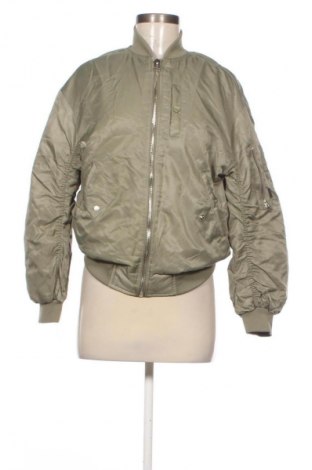 Дамско яке Bershka, Размер XS, Цвят Зелен, Цена 6,13 €