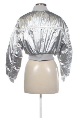 Női dzseki Bershka, Méret S, Szín Ezüstös, Ár 14 219 Ft