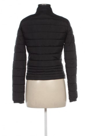 Geacă de femei Bershka, Mărime S, Culoare Negru, Preț 155,99 Lei