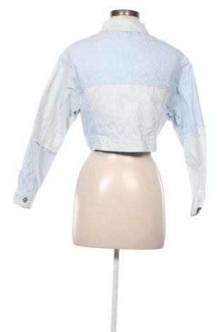 Dámská bunda  Bershka, Velikost XS, Barva Modrá, Cena  519,00 Kč