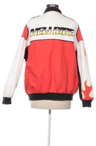 Dámská bunda  Bershka, Velikost L, Barva Vícebarevné, Cena  709,00 Kč