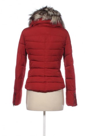 Дамско яке Bershka, Размер S, Цвят Червен, Цена 30,00 €