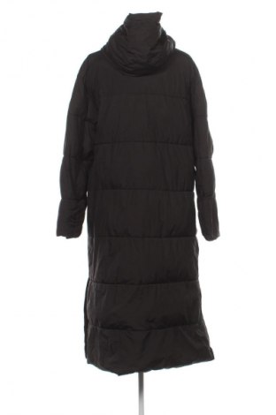 Dámská bunda  Madness, Velikost M, Barva Černá, Cena  789,00 Kč