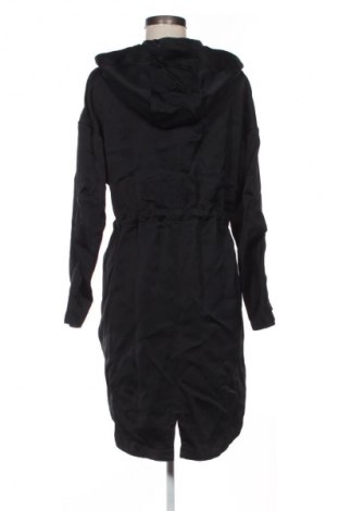 Dámská bunda  S.Oliver, Velikost S, Barva Černá, Cena  984,00 Kč