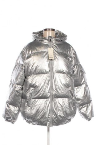 Γυναικείο μπουφάν Unbranded, Μέγεθος 5XL, Χρώμα Ασημί, Τιμή 37,99 €