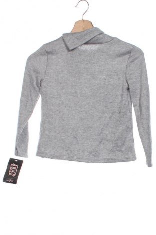 Детска блуза Unbranded, Размер 7-8y/ 128-134 см, Цвят Сив, Цена 4,60 €