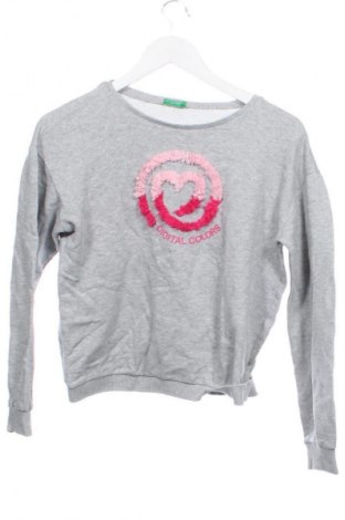 Детска блуза United Colors Of Benetton, Размер 13-14y/ 164-168 см, Цвят Многоцветен, Цена 5,62 €