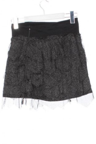 Детска пола Unbranded, Размер 5-6y/ 116-122 см, Цвят Черен, Цена 6,13 €