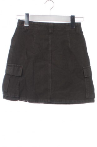 Детска пола United Colors Of Benetton, Размер 9-10y/ 140-146 см, Цвят Зелен, Цена 21,98 €