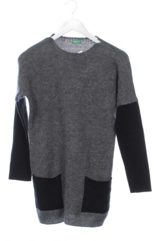 Детска рокля United Colors Of Benetton, Размер 10-11y/ 146-152 см, Цвят Сив, Цена 11,75 €