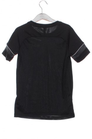 Детска тениска Nike, Размер 7-8y/ 128-134 см, Цвят Черен, Цена 12,27 €