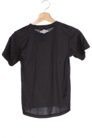 Детска тениска Umbro, Размер 6-7y/ 122-128 см, Цвят Черен, Цена 4,60 €