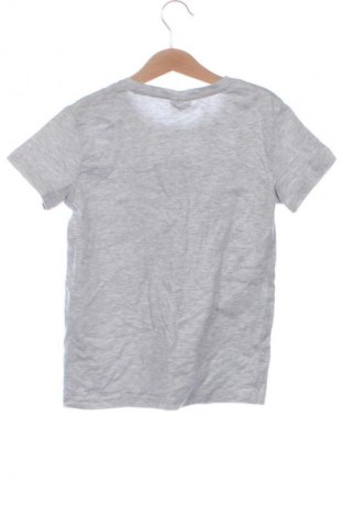 Детска тениска Y.F.K., Размер 8-9y/ 134-140 см, Цвят Многоцветен, Цена 5,11 €