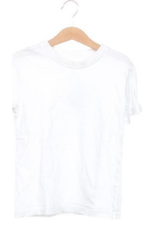 Детска тениска Yfk, Размер 6-7y/ 122-128 см, Цвят Бял, Цена 5,62 €