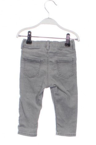 Детски дънки H&M, Размер 9-12m/ 74-80 см, Цвят Сив, Цена 16,37 €