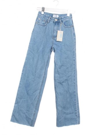 Детски дънки Unbranded, Размер 9-10y/ 140-146 см, Цвят Син, Цена 6,13 €