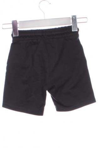 Детски къс панталон Disney, Размер 2-3y/ 98-104 см, Цвят Многоцветен, Цена 6,13 €