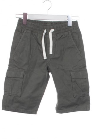 Детски къс панталон H&M, Размер 7-8y/ 128-134 см, Цвят Зелен, Цена 7,10 €