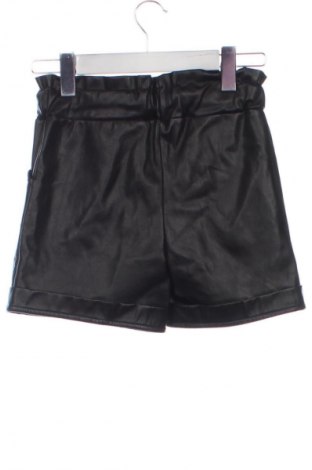 Детски къс панталон Unbranded, Размер 6-7y/ 122-128 см, Цвят Черен, Цена 6,13 €