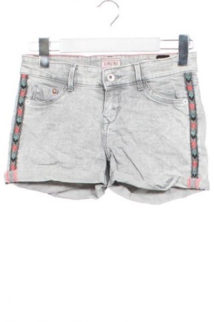 Детски къс панталон Vingino, Размер 11-12y/ 152-158 см, Цвят Многоцветен, Цена 4,09 €