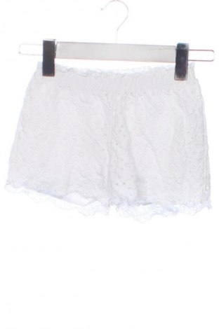 Детски къс панталон Zara, Размер 3-4y/ 104-110 см, Цвят Бял, Цена 4,60 €