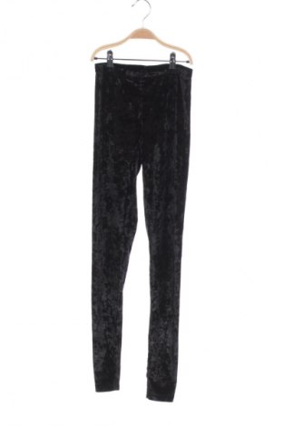 Детски клин H&M, Размер 10-11y/ 146-152 см, Цвят Черен, Цена 4,09 €