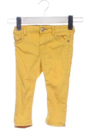 Детски панталон H&M, Размер 9-12m/ 74-80 см, Цвят Жълт, Цена 10,22 €