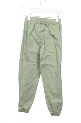 Детски панталон H&M, Размер 8-9y/ 134-140 см, Цвят Зелен, Цена 10,74 €