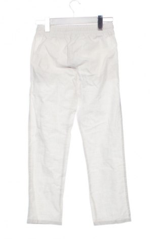 Детски панталон LC Waikiki, Размер 8-9y/ 134-140 см, Цвят Бял, Цена 16,36 €