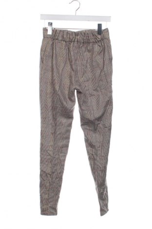 Детски панталон Mayoral, Размер 10-11y/ 146-152 см, Цвят Многоцветен, Цена 6,13 €