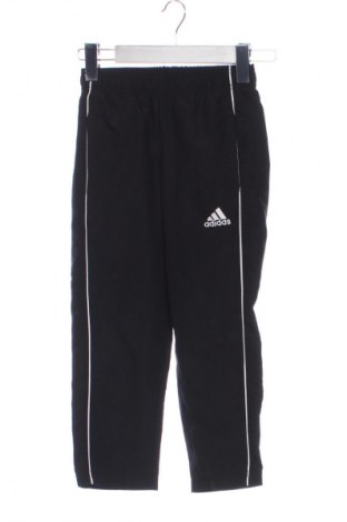 Детско спортно долнище Adidas, Размер 4-5y/ 110-116 см, Цвят Черен, Цена 16,36 €