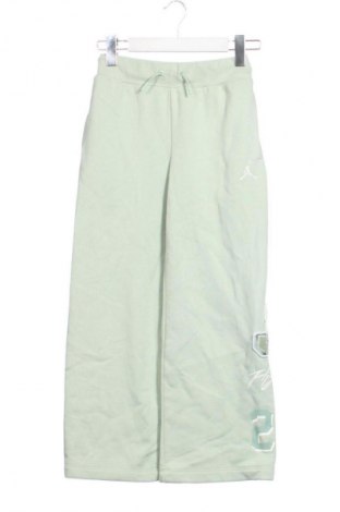 Dziecięce spodnie sportowe Air Jordan Nike, Rozmiar 7-8y/ 128-134 cm, Kolor Zielony, Cena 89,99 zł