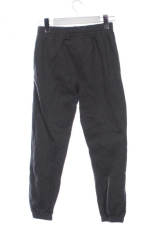 Детско спортно долнище Sinsay, Размер 9-10y/ 140-146 см, Цвят Многоцветен, Цена 13,29 €