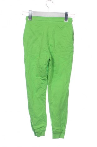 Детско спортно долнище Unbranded, Размер 6-7y/ 122-128 см, Цвят Зелен, Цена 12,27 €