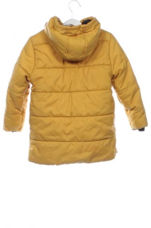 Детско яке LC Waikiki, Размер 3-4y/ 104-110 см, Цвят Жълт, Цена 15,00 €