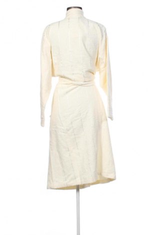 Köntös C&A, Méret XL, Szín Ekrü
, Ár 12 810 Ft