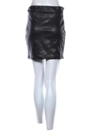 Kožená sukně  Piazza Italia, Velikost S, Barva Černá, Cena  59,00 Kč