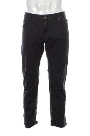 Pánske džínsy  BOSS, Veľkosť XL, Farba Čierna, Cena  77,95 €