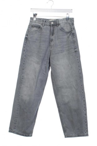 Мъжки дънки Pull&Bear, Размер S, Цвят Сив, Цена 12,78 €